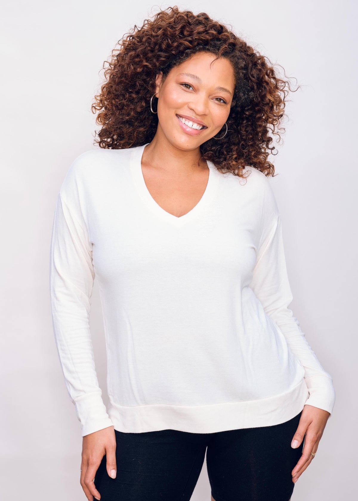 Ultra-Soft V-Neck Pullover - Cream