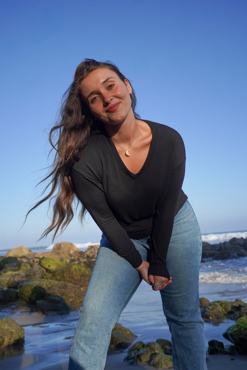 Ultra-Soft V-Neck Pullover - Black