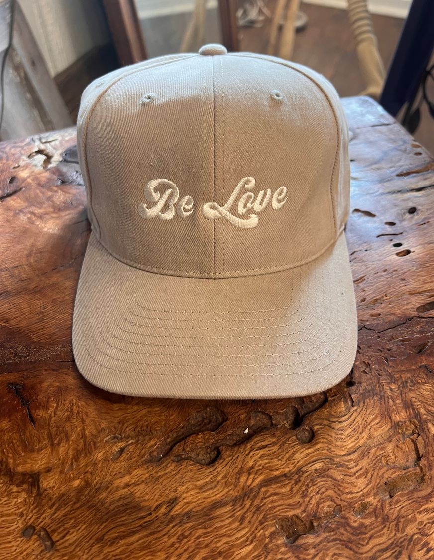 BE LOVE seventies font - Classic hat - Sand Dune with white embroidery