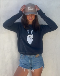 BE LOVE Classic Stencil Font - Classic hat - Dune
