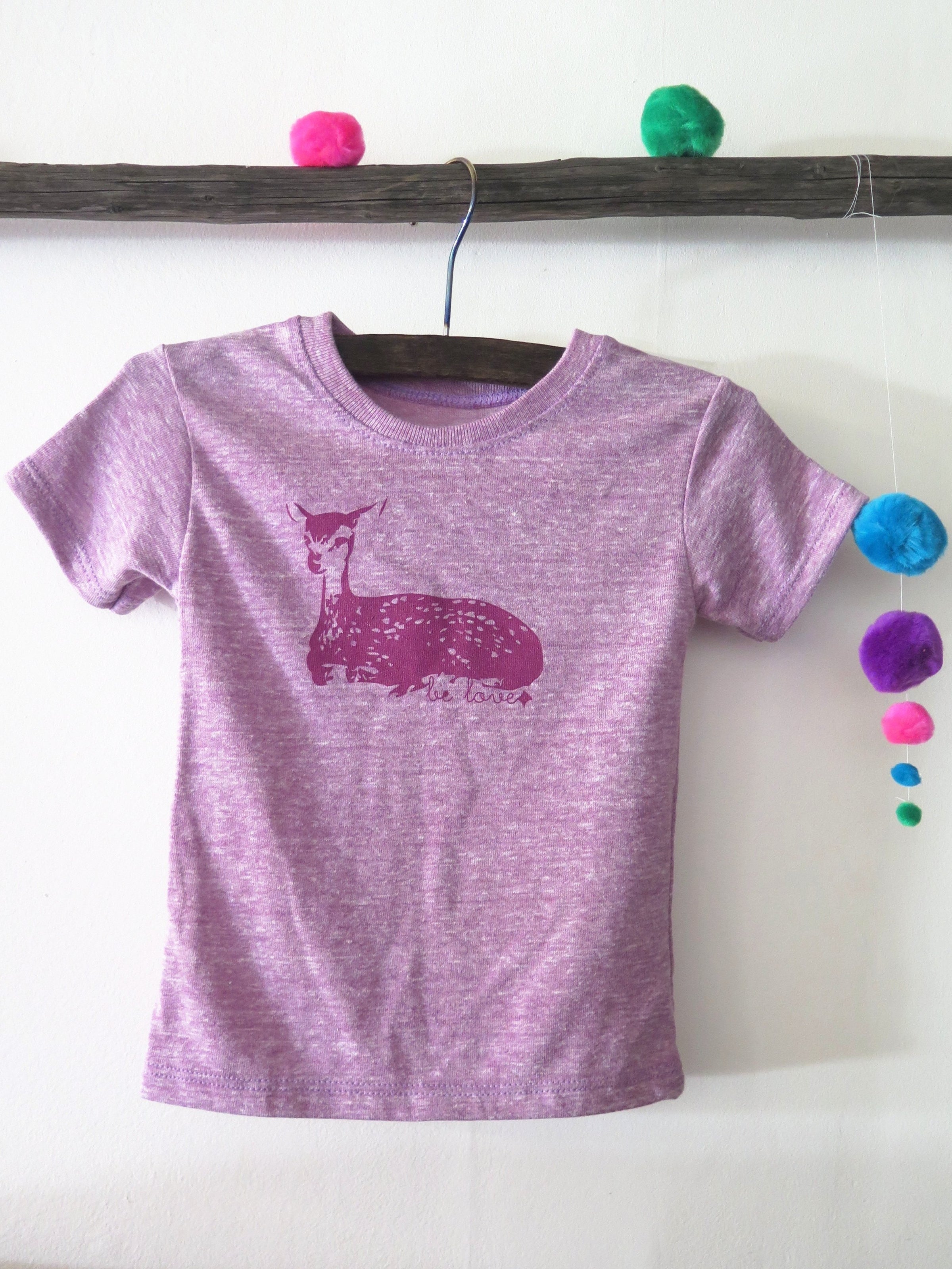 'Be Love Fawn' Kids Tee - Heather Lilac