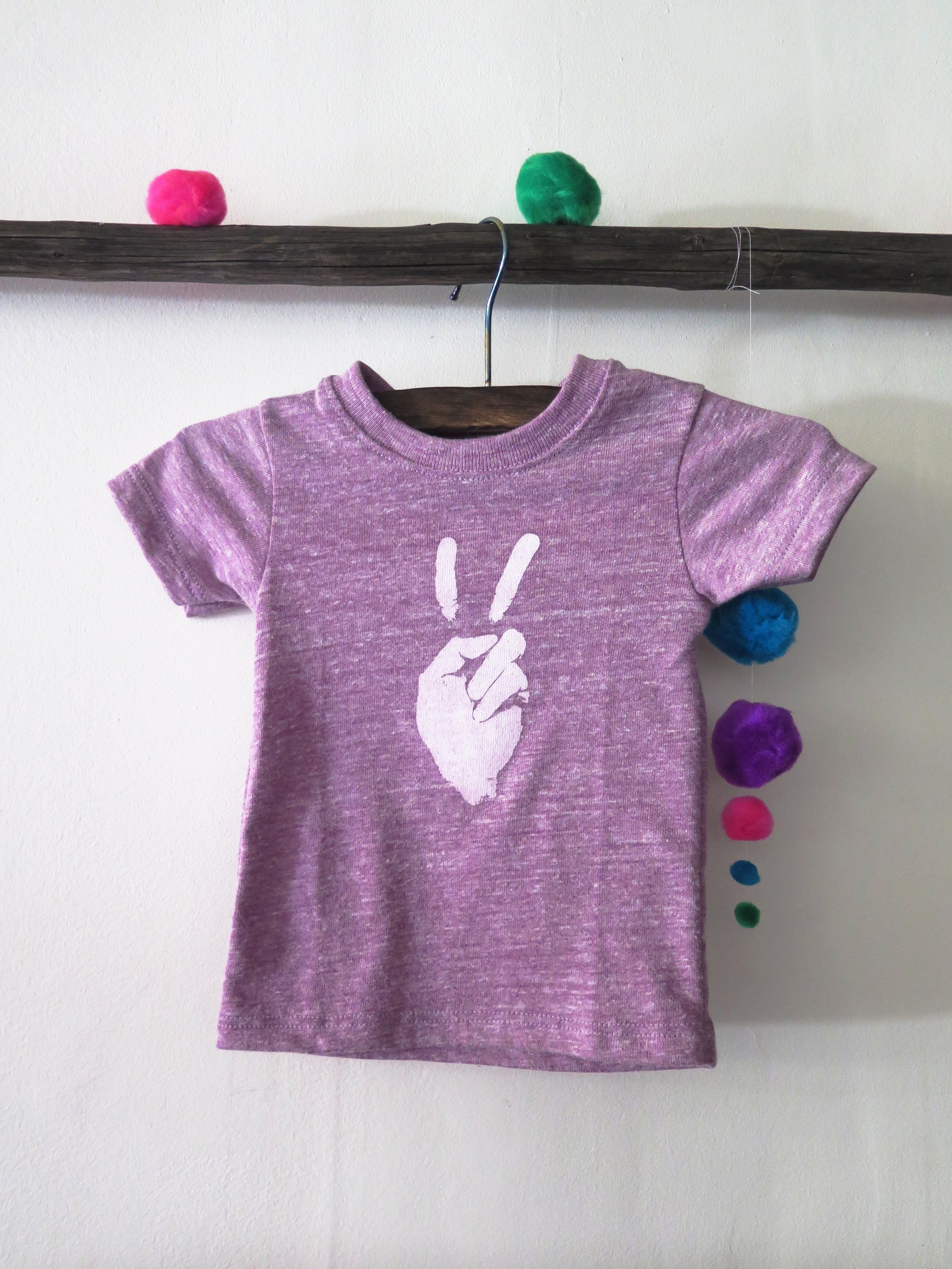 'PEACE SIGN' KIDS TEE (HEATHER LILAC)