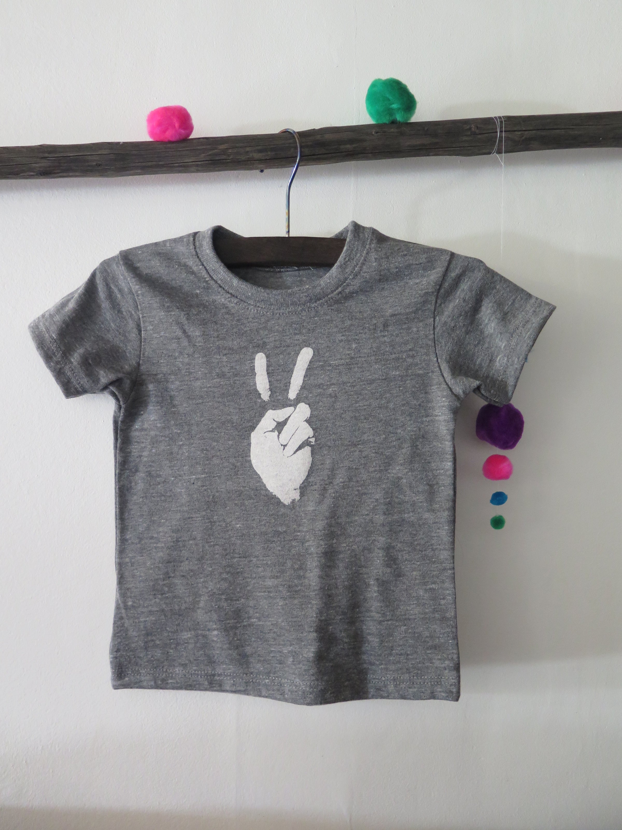 'PEACE SIGN' KIDS TEE (HEATHER GREY)