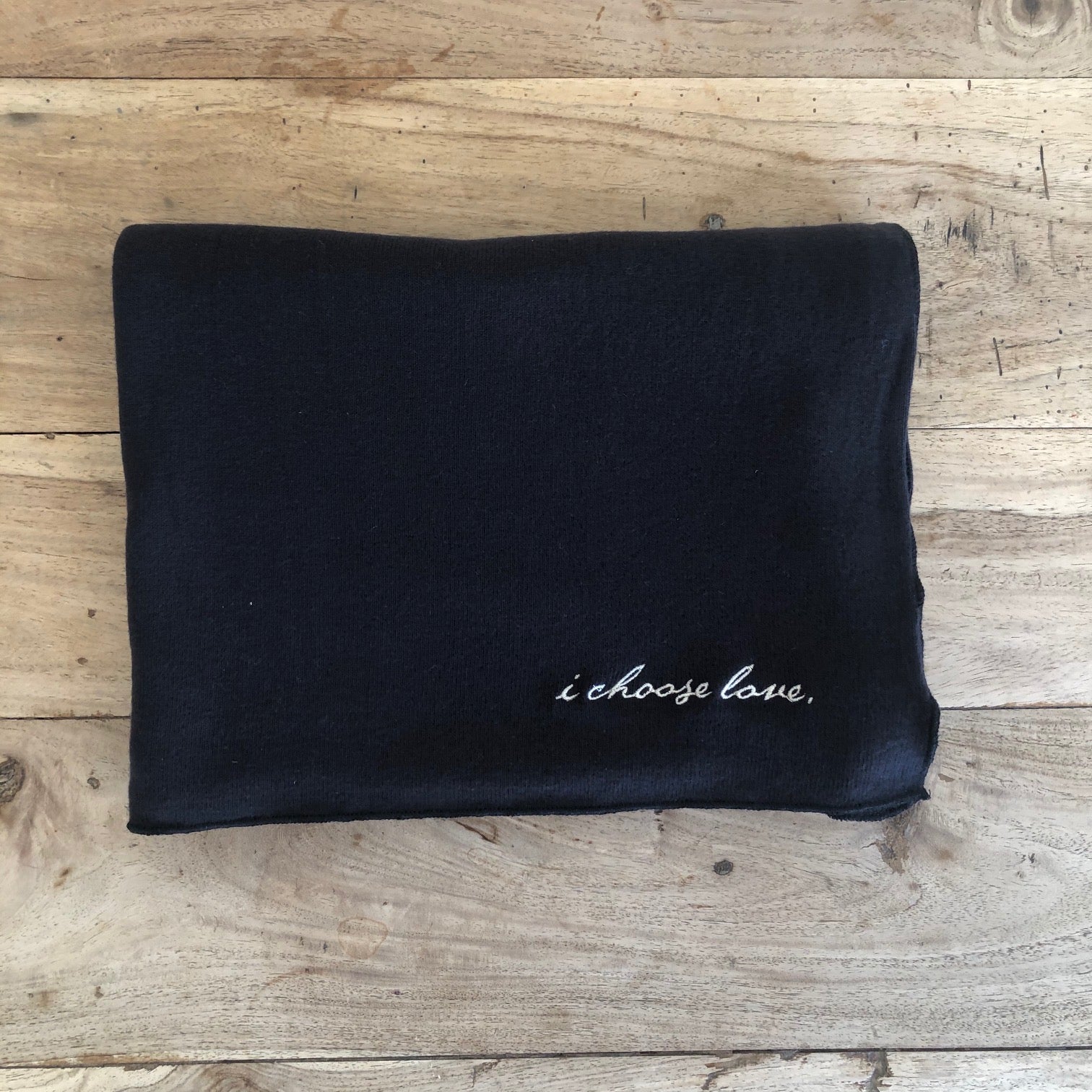 Be Love Poncho With Embroidery - Magic Black