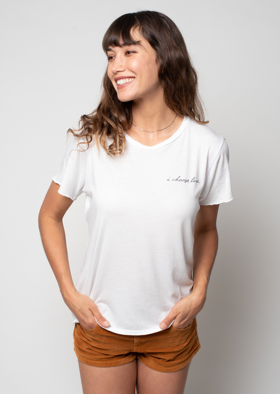 'I Choose Love' - Perfect Tee - Moon